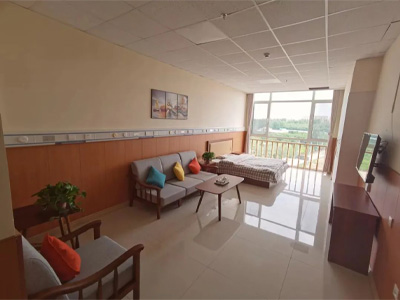 泰安頤博康復(fù)醫(yī)院舉行九三學(xué)社泰安市委會(huì)醫(yī)療專(zhuān)家團(tuán)服務(wù)基地揭牌儀式