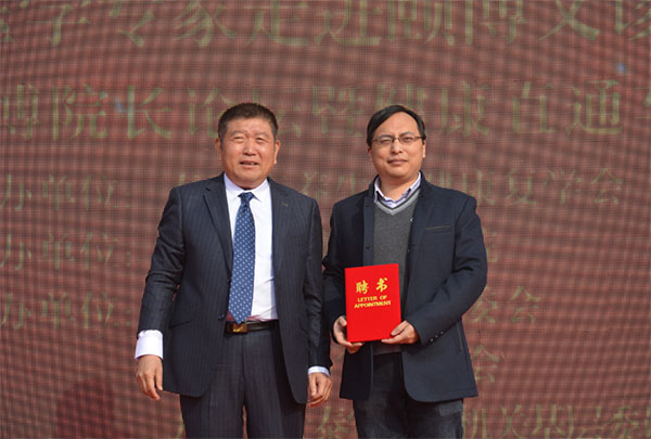 百名省級醫(yī)學專家走進頤博義診惠民系列活動、首屆頤博院長論壇暨健康直通車啟動儀式正式啟動